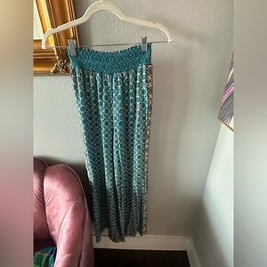 Alice + Olivia floral pants size small (matching top in my closet as well.)